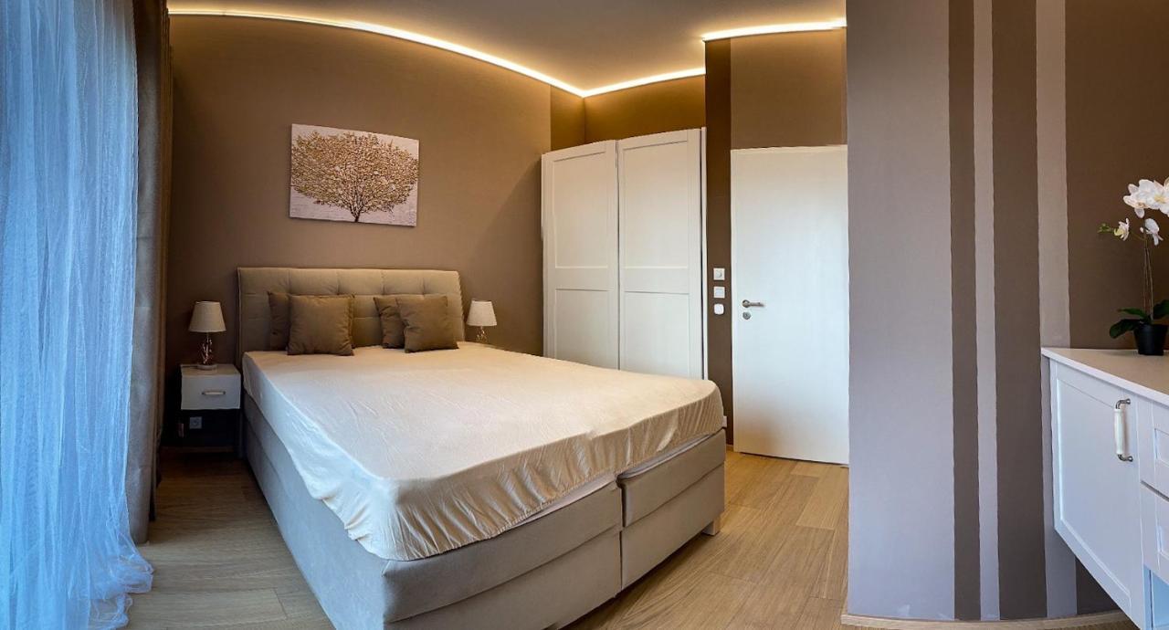 Apartment Dagmar Buresove Praga Exterior foto